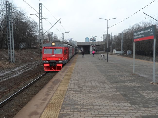Из-за тестового запуска МЦД-3 одна из электричек заблудилась и поехала в Раменское 🤣  Поезд 6705 вместо..
