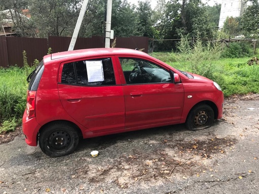 🚘  В городском округе Коломна продолжают выявлять брошенные и длительное время неэксплуатируемые..