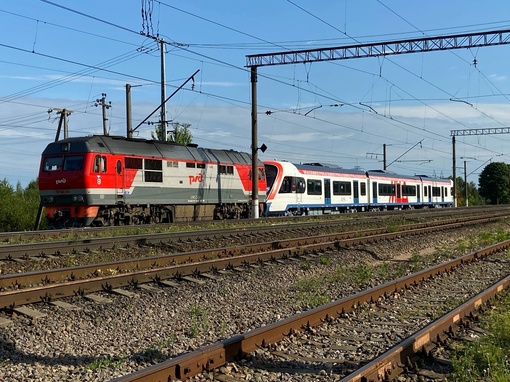 ПОЕЗДА, КОТОРЫЕ МЫ ЗАСЛУЖИЛИ 🚆 
Фотографии электропоезда «Иволга 4.0» для нашего диаметра D4. Первый поезд уже..