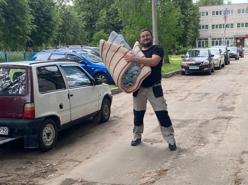 🚛 Гуманитарную помощь для детей Донбасса отправили из Коломны 
Депутаты Совета депутатов городского..