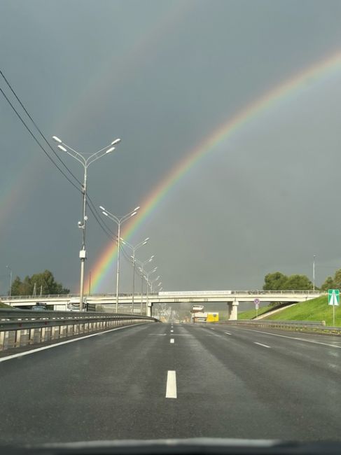 После дождя всегда приходит радуга 🌈  Делитесь в комментариях..