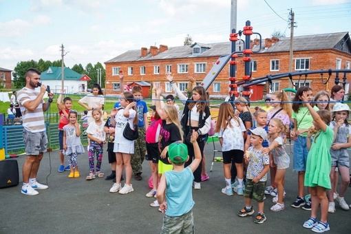 В Сергиево-Посадском городском округе открыли еще одну детскую площадку по программе губернатора..