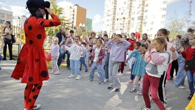 Обновлённый мытищинский сквер  Одним из главных объектов благоустройства городского округа Мытищи в этом..