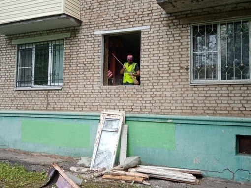 В Сергиево-Посадском городском округе началась замена окон в пострадавших от взрыва квартирах  Более 400..