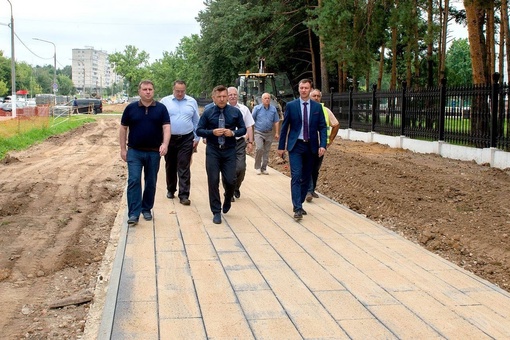 Приехал на улицу Высотную, где при поддержке нашего Губернатора Андрея Воробьева продолжается..