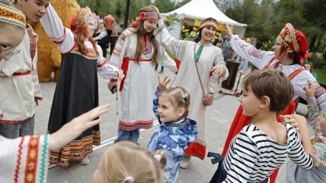 Фестиваль «Чаепитие в Мытищах»  «Мы в восторге от праздника», «Впечатляюще!», «Праздник превзошел все мои..