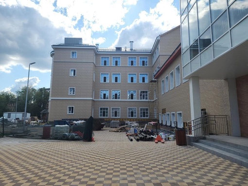 Ремонт центра образования №1 в Ногинске вышел на финишную прямую. 
Уже в сентябре учащиеся Центра..