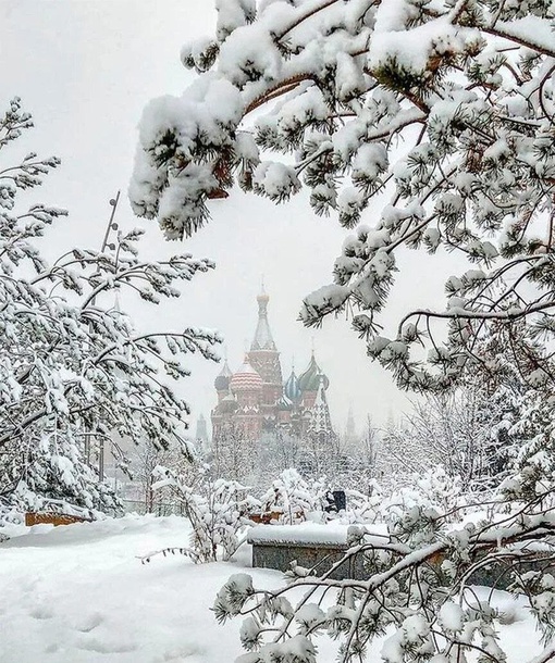 ❄️Уже завтра в Москву придет "настоящий снег", который будет идти до конца..