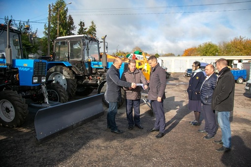 ❄🚜 Готовность коммунальной техники к зиме проверили в Коломне 
👀 В «Спецавтохозяйстве» состоялся смотр..