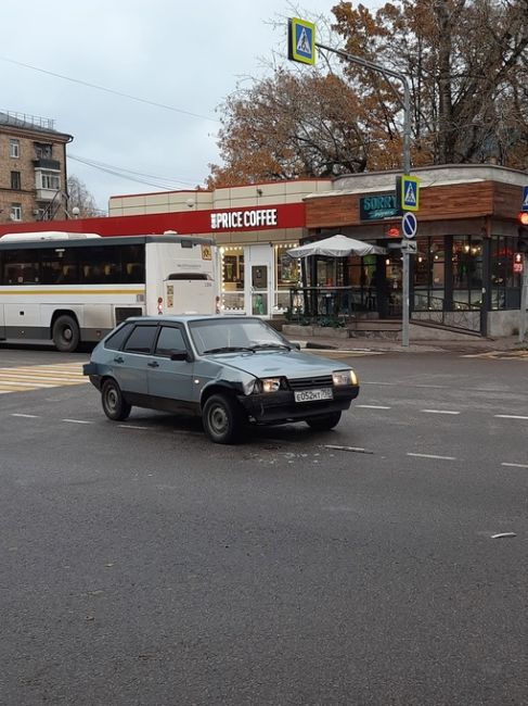 ДТП НА ПЕРЕКРЁСТКЕ 😱
Ул. Советская - пр...