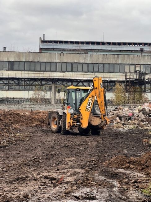 В промзоне на окраине городского округа Долгопрудный (проезд Строителей) Ассоциацией общественного..