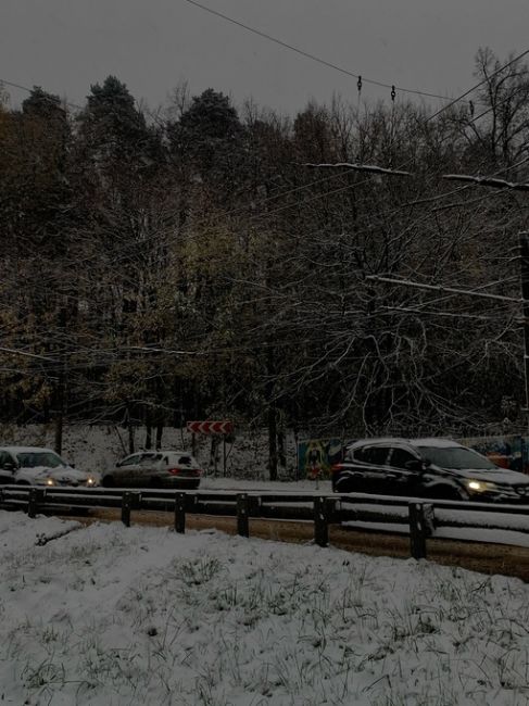 Первый снег и первый снежный..