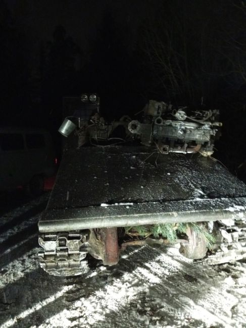 В Раменском районе местные жители пытаются спасти лес от чёрных лесорубов-кочевников. Они были выгнаны с..