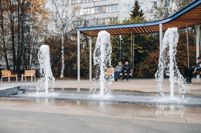 В следующем году будем гулять по современному скверу🌳  Уже в сквере вдоль Пролетарского проспекта созданы..