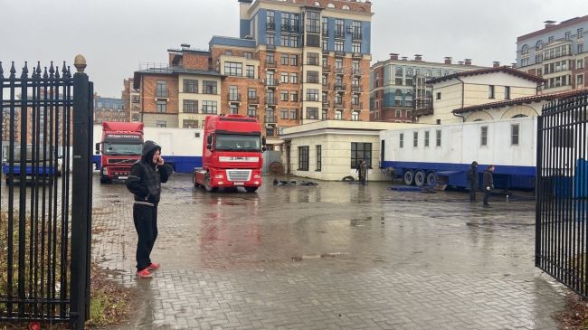 У нас в ЖК Видный город беда. Приехал цирк, прикрывается разрешением администрации. Ситуации в том, что наш ЖК..