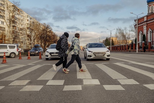 🚦Завершилась настройка светофора вызывного типа на пешеходном переходе на ул. Володарского в г...