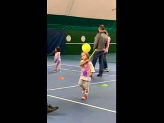 Теннис для детей от 3х лет 🎾 в Академии Александра Островского!  Открыты дополнительные группы: 
▫️Занятия..