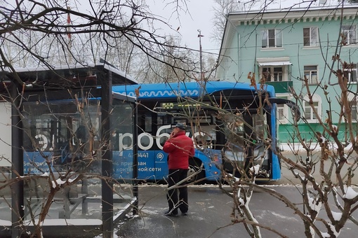 Новый маршрут. 560. 
МЦД Долгопрудная - метро Физтех - метро Алтуфьево  545 здорового..