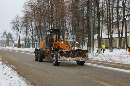 В городе #Раменское проверили качество уборки моста на Фабричной  На момент проверки мост был убран.  Николай..