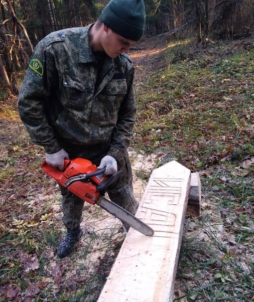 🌲🌲 В лесах под Коломной и Озерами появилось 13 новых лавочек-навигаторов. Их установили лесничие..