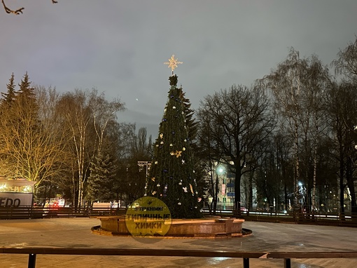 Открытие театрального катка перенеслось на субботу к 17:00 🕔  Сам каток уже залит и почти все готово, но ко..