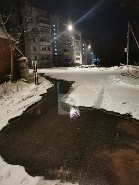 Не первый день льется вода- д.Караваево, ул.Боровая 12, Ногинский..