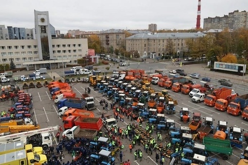 Администрация города Мытищи, где же ваша дорожная техника которой вы так хвастались? Как всегда ПОКАЗУХОЙ..