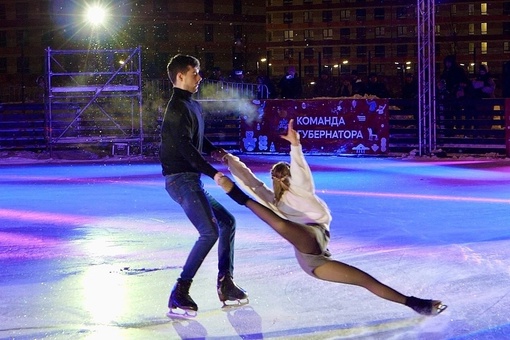 ⛸️Более двух с половиной тысяч зрителей посмотрели ледовое шоу Ильи Авербуха «Чемпионы» на новом катке в..