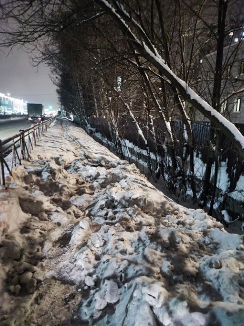 Добрый день! Подскажите пожалуйста в чьем ведении находится пешеходный участок вдоль осташковского шоссе..