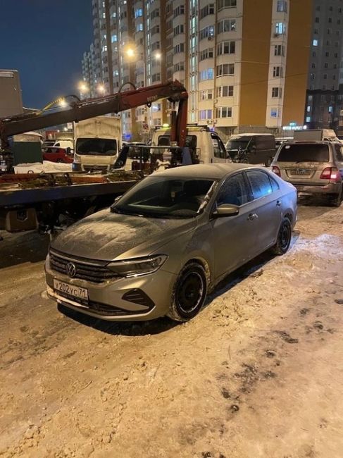 🏗️🚗Продолжаются рейды по эвакуации из зоны жилой застройки автомобилей, нарушающих правила парковки...