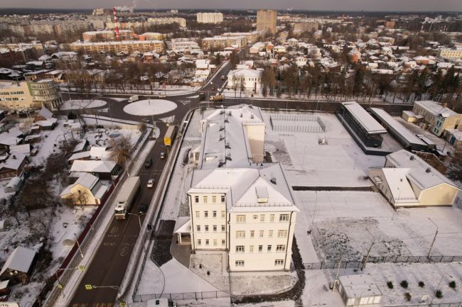 Доброе утро, любимый город! ☀  Погода на 14 декабря: 
🌨Снег 
🌡Температура -6° (ощущается как -12°) 
💨Ветер 4 м/с,..