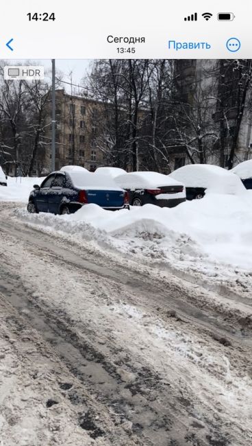 Коммунальные службы видимо забыли, что вдоль Торфобрикетной улицы в прошлом году проложили шикарную..