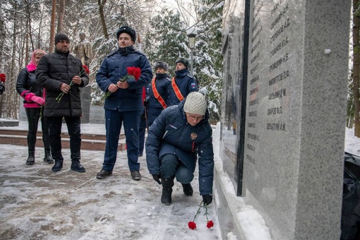Мемориал ветеранам Великой Отечественной войны открыли в Балашихе. 
🫡В микрорайоне Гагарина открыт новый..
