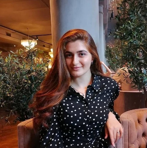 «Учительница биологии Офеля Эдвардовна — героиня».  Ученики брянской гимназии описали действия учителя,..
