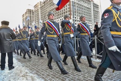 ЕЩЁ ОДНА МЕМОРИАЛЬНАЯ ДОСКА 🎖
Мемориальную доску генерал-майору Игорю Романычеву открыли в Балашихе. Её..