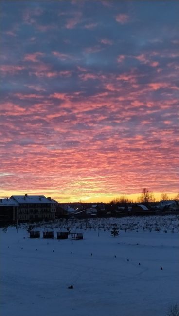 Вдохновляющий рассвет понедельника..