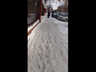 Уважаемая Администрация города Серпухов, обратите внимание на тротуар возле городской больницы им...