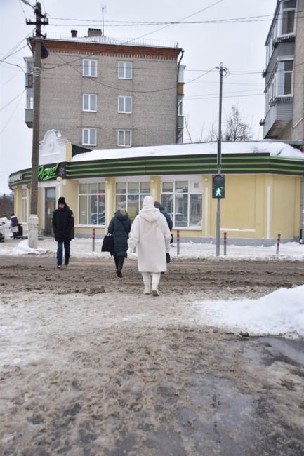 🚦 На этой неделе на улице Гагарина ввели в работу светофор для пешеходов. Как прокомментировал первый..