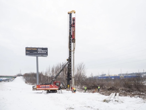 В Ленинском городском округе приступили к возведению разворотной эстакады между Каширским шоссе и трассой..