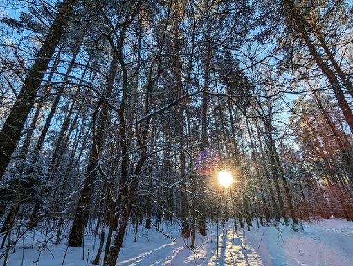 ЗАМЕРЗШИЙ РУЧЕЙ ЧЕРНЫЙ 🏞
📸 Андрей Ванчинов
Красиво,..