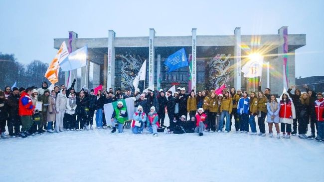 Мытищинские студенты приняли поздравления и «зажгли» на катке  В День российского студенчества на ледовом..