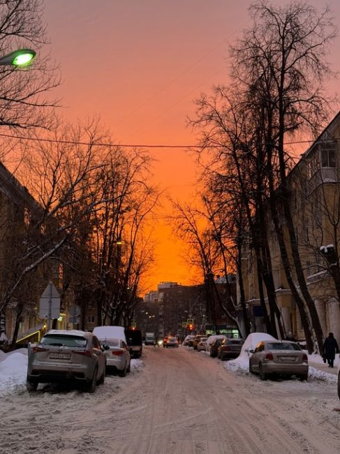 Ваши фото сегодняшнего невероятного рассвета в Химках..