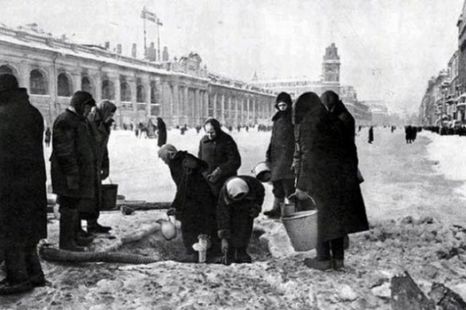 Сегодня 80 лет со дня снятия блокады Ленинграда!  Мы помним! Мы..