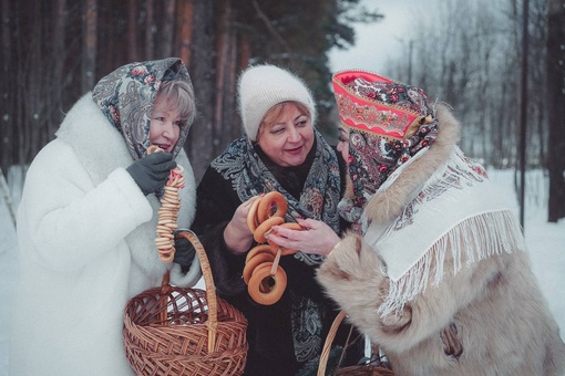 В социальных сетях набирает популярность новый тренд — фотосессии в стиле «Русская зима», который..