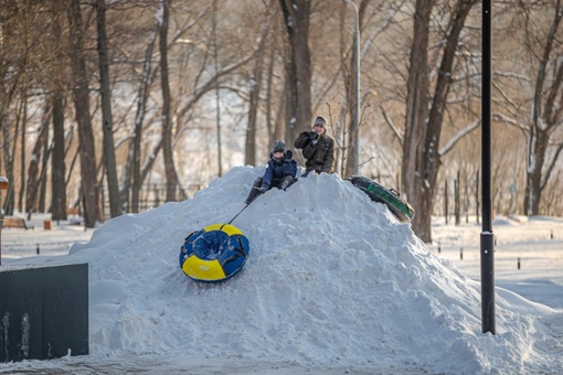 Алексей Гречушников  Настоящая русская Зима в городке 🛷 
Город..