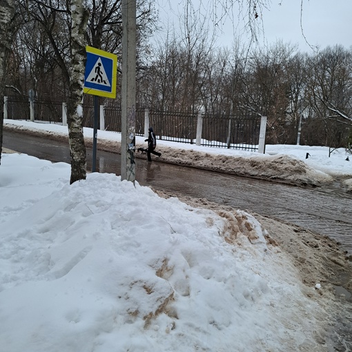 Вход в парк Талалихина со стороны улицы..