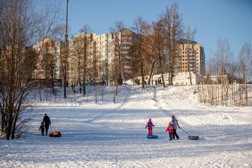 Алексей Гречушников  Настоящая русская Зима в городке 🛷 
Город..