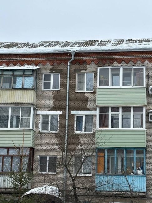 💦🏢 Протечки на крышах в домах по улице Шилова устранят 
С просьбой оказать помощь в решении проблем в..