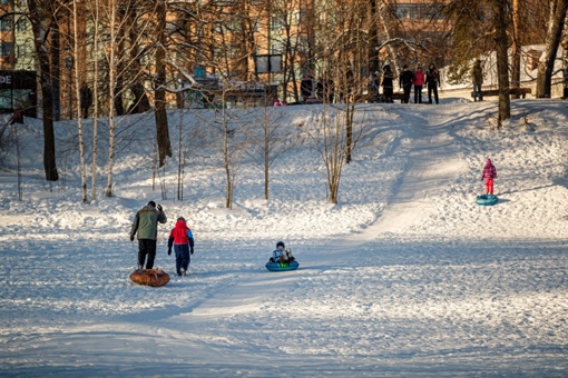 Алексей Гречушников  Настоящая русская Зима в городке 🛷 
Город..