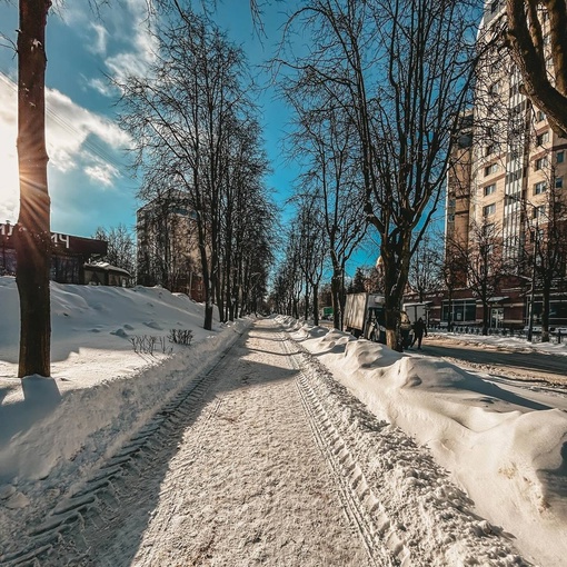 Мороз и солнце в центре города❄️  Фото..